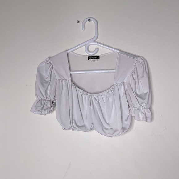 TOP CHIC WHITE CROP TOP - Picture 1 of 1